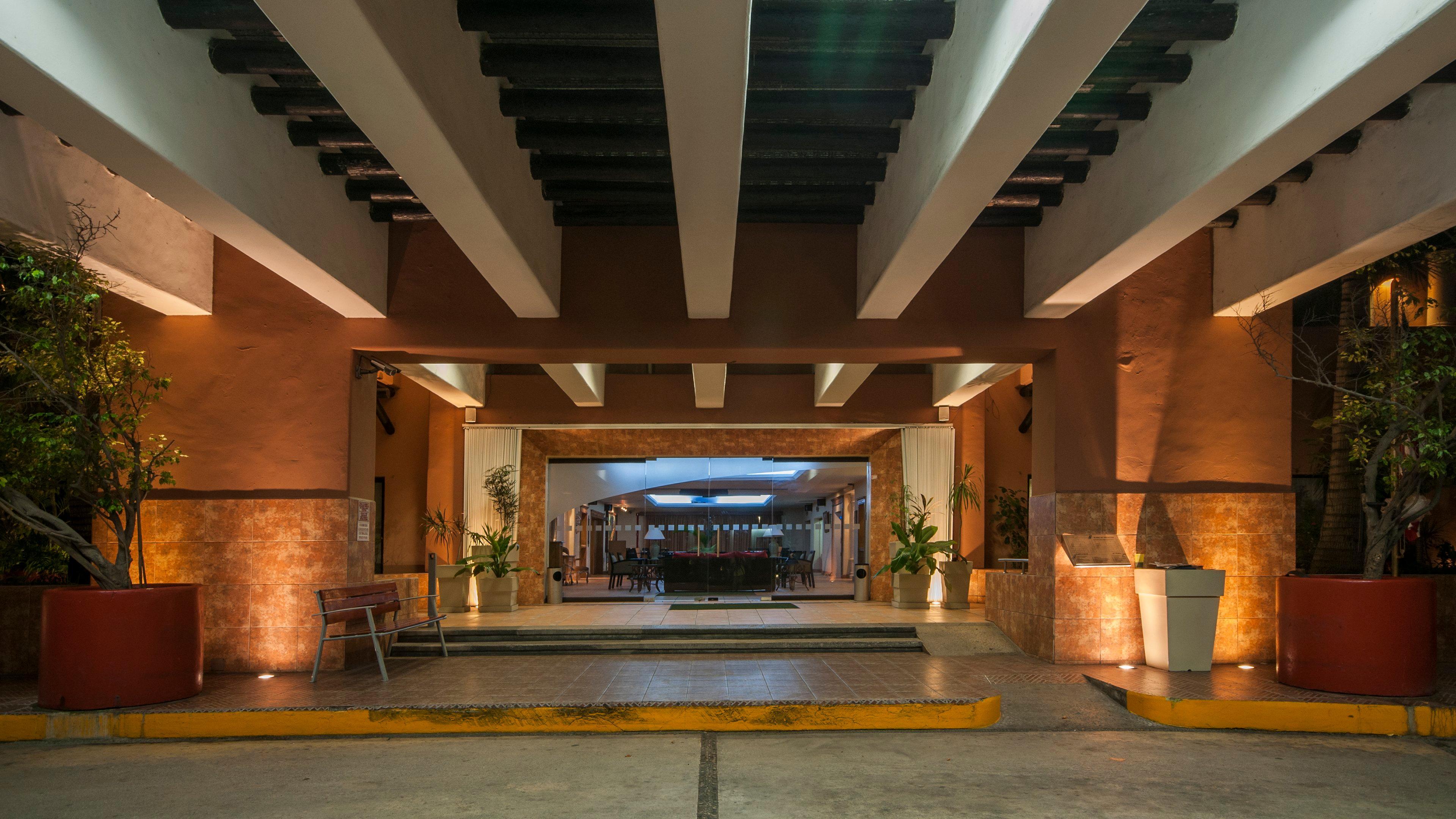 Holiday Inn Ciudad Del Carmen, An Ihg Hotel Extérieur photo